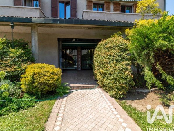 villa in vendita a Ronco all'Adige
