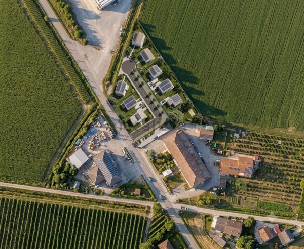 terreno edificabile in vendita a Ronco all'Adige