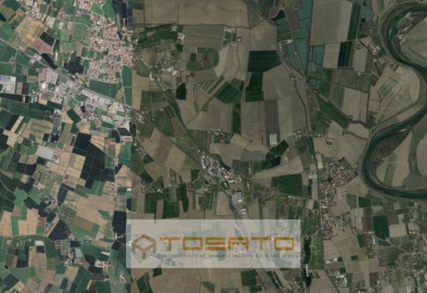 terreno edificabile in vendita a Roverchiara