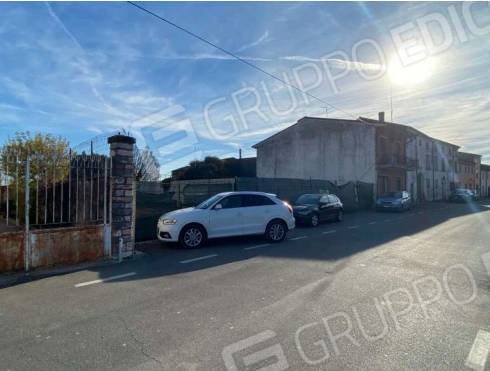 terreno edificabile in vendita a Roverchiara