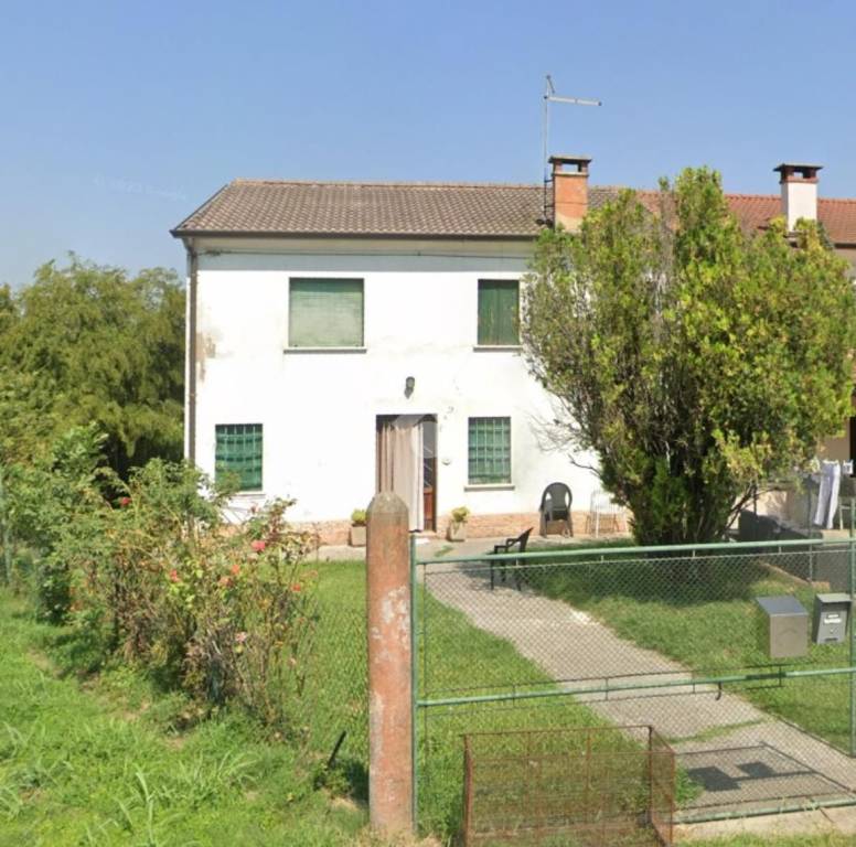 casa indipendente in vendita a Roverchiara