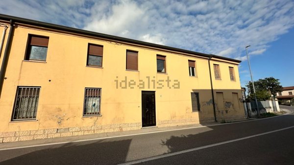 appartamento in vendita a Roverchiara