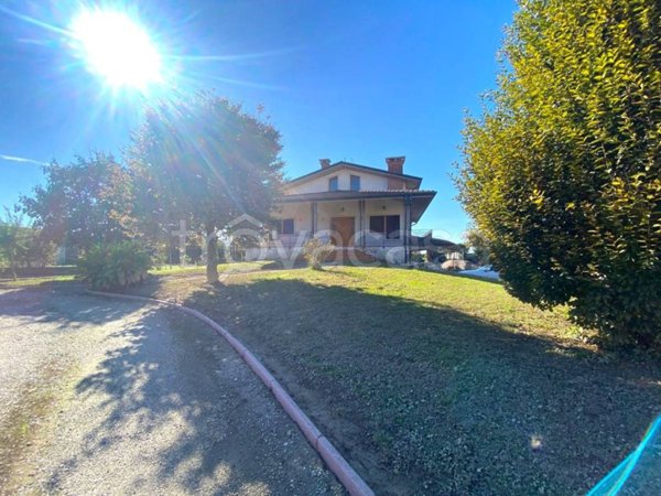 casa indipendente in vendita a Roverchiara in zona Roverchiaretta