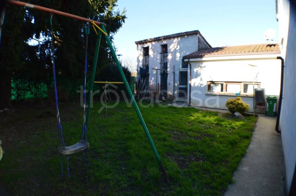 casa indipendente in vendita a Roverchiara