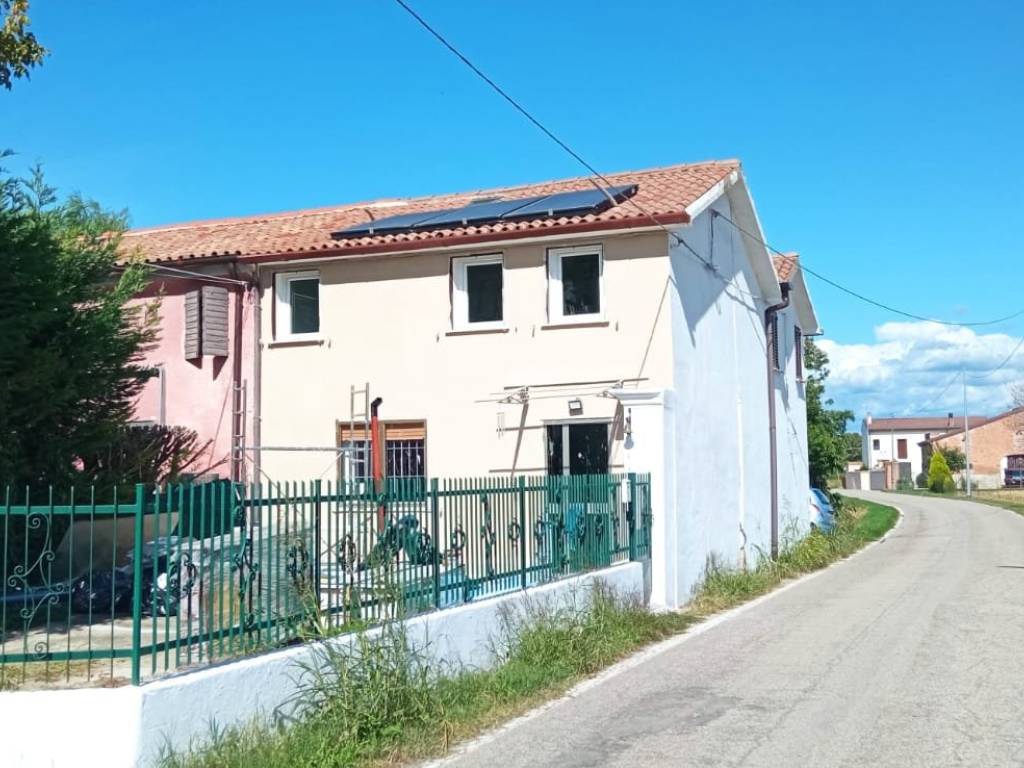 casa indipendente in vendita a Roverchiara