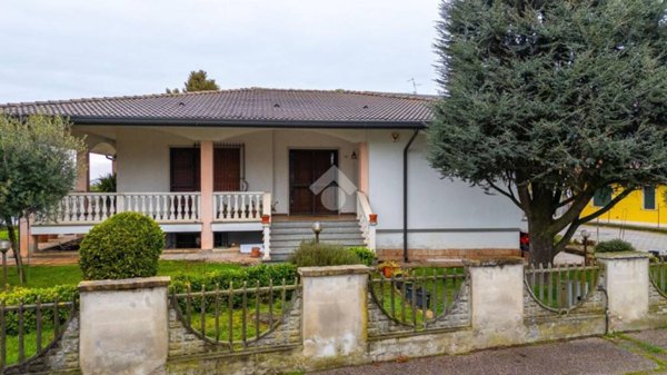 casa indipendente in vendita a Roverchiara