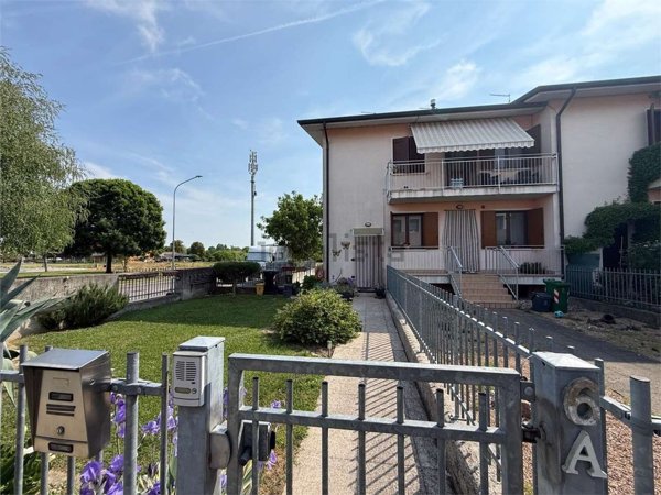 appartamento in vendita a Roverchiara