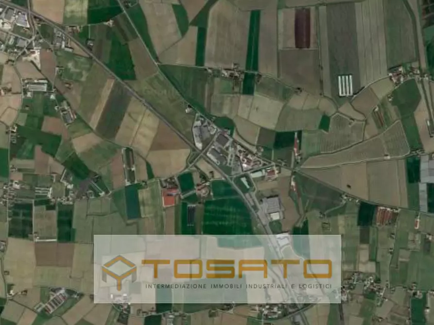 terreno edificabile in vendita a Roverchiara in zona Roverchiaretta
