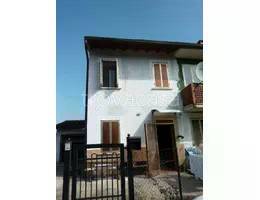 appartamento in vendita a Roveredo di Guà