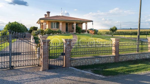 casa indipendente in vendita a Roveredo di Guà