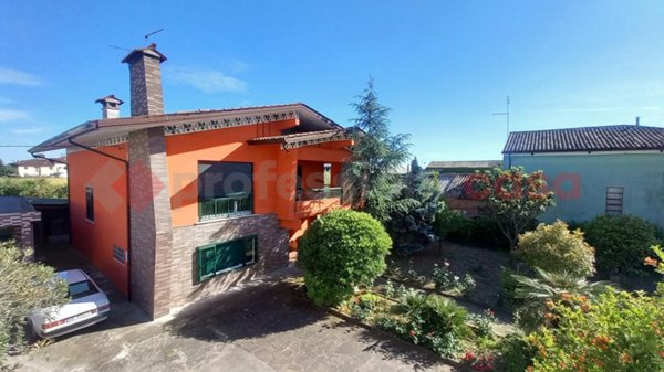 casa indipendente in vendita a Roveredo di Guà