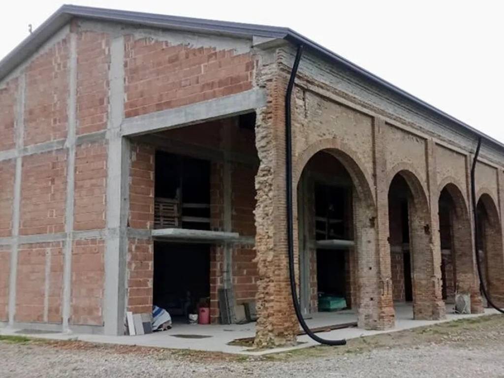 casa indipendente in vendita a Roveredo di Guà