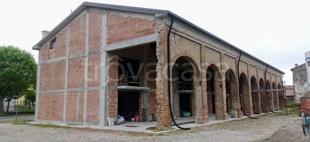 casa indipendente in vendita a Roveredo di Guà