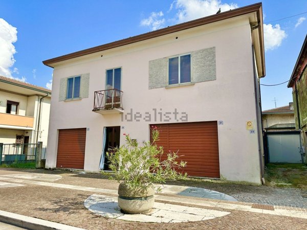 appartamento in vendita a Roveredo di Guà