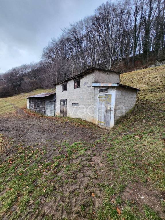 terreno edificabile in vendita a Roverè Veronese