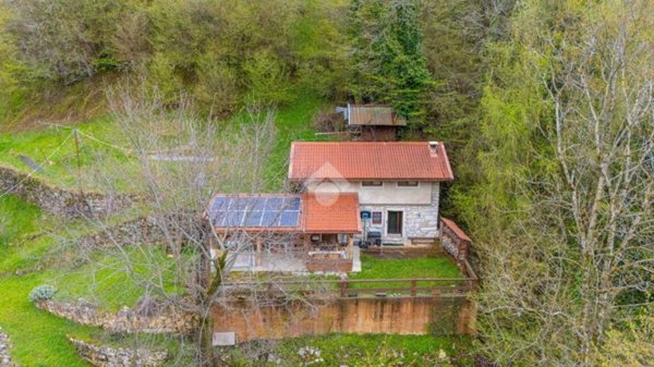 casa indipendente in vendita a Roverè Veronese