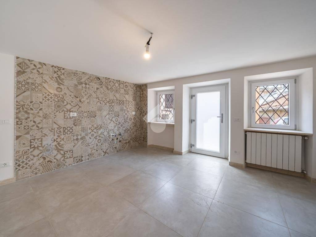 casa indipendente in vendita a Roverè Veronese