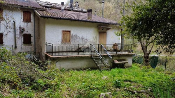 appartamento in vendita a Roverè Veronese