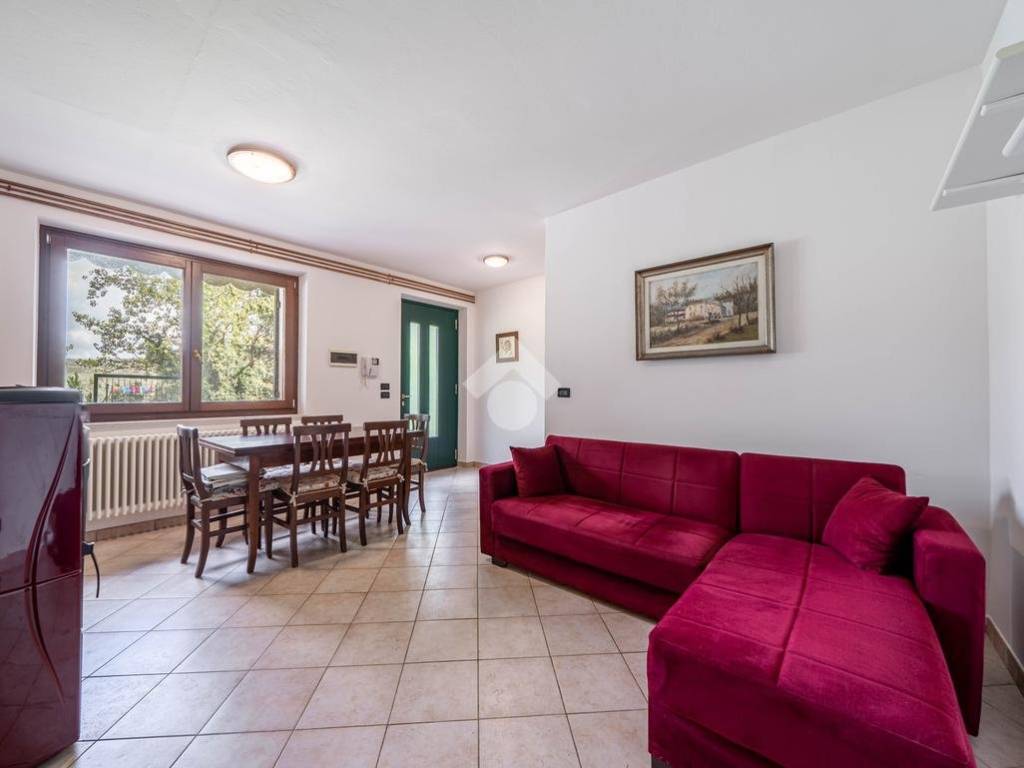 casa indipendente in vendita a Roverè Veronese