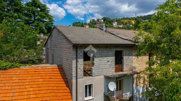 casa indipendente in vendita a Roverè Veronese