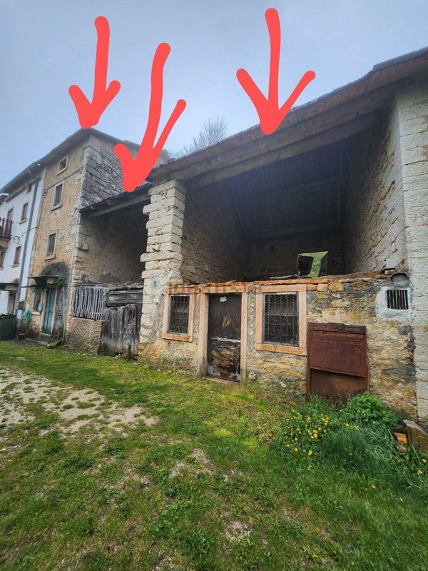 casale in vendita a Roverè Veronese