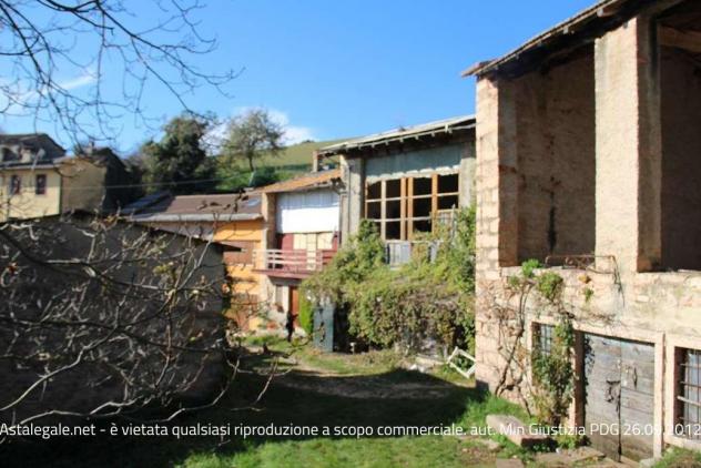 locale commerciale in vendita a Roverè Veronese