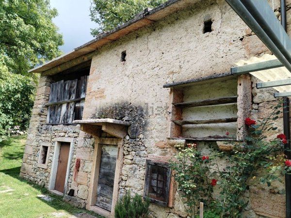 quadrivano in vendita a Roverè Veronese