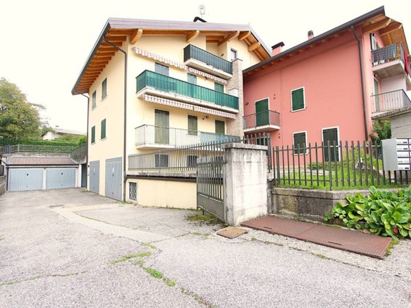 appartamento in vendita a Roverè Veronese