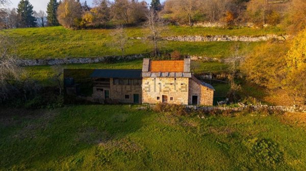 appartamento in vendita a Roverè Veronese