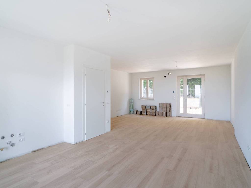 casa indipendente in vendita a Roverè Veronese