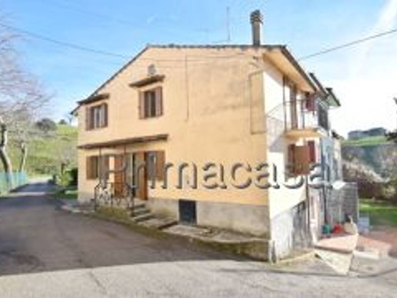 casale in vendita a Roverè Veronese
