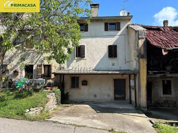 casa indipendente in vendita a Roverè Veronese
