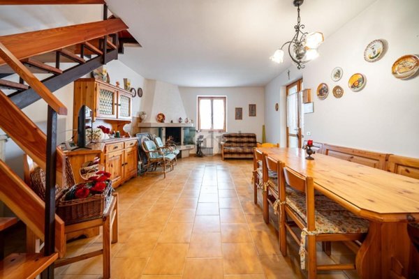 appartamento in vendita a Roverè Veronese in zona Roverè
