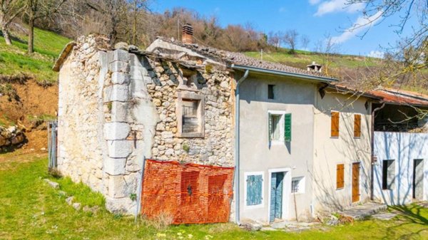appartamento in vendita a Roverè Veronese