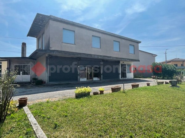 casa indipendente in vendita a Salizzole