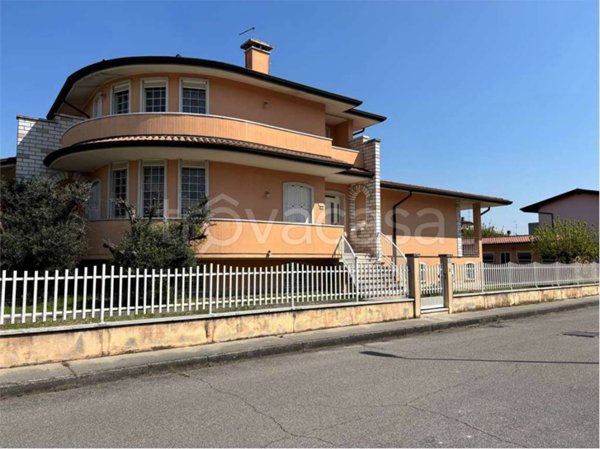 casa indipendente in vendita a Salizzole