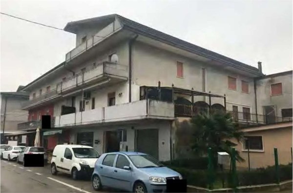 negozio in vendita a Salizzole