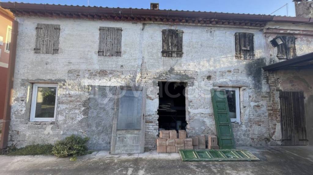 casa indipendente in vendita a Salizzole