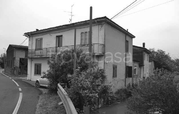 appartamento in vendita a Salizzole in zona Bionde