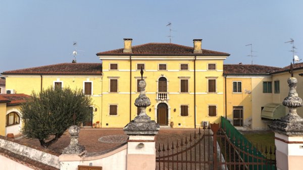 casa indipendente in vendita a Salizzole