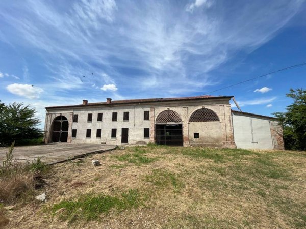 casa indipendente in vendita a Salizzole