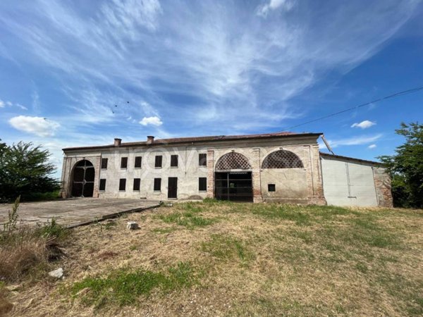 casa indipendente in vendita a Salizzole