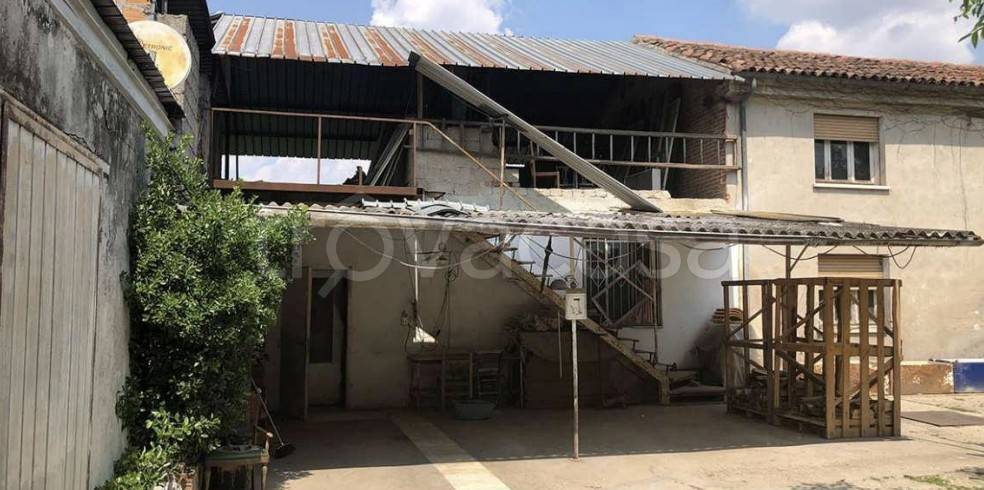 ufficio in vendita a Salizzole in zona Bionde