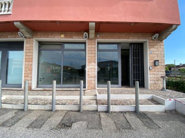 negozio in vendita a Salizzole