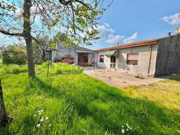 casa indipendente in vendita a Salizzole