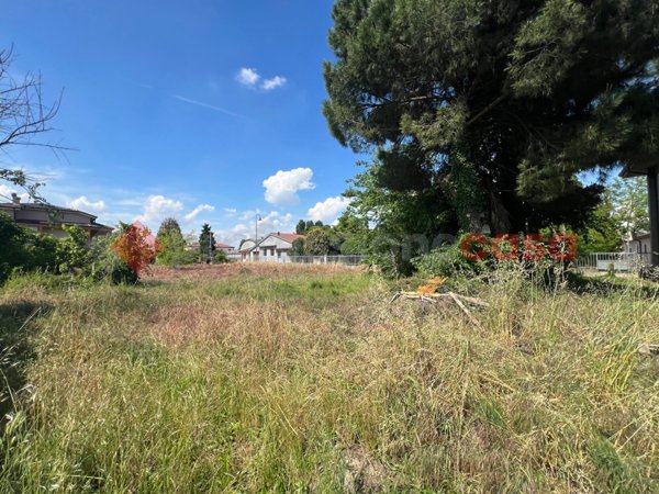 terreno edificabile in vendita a Salizzole