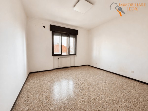 casa indipendente in vendita a Salizzole in zona Valmorsel