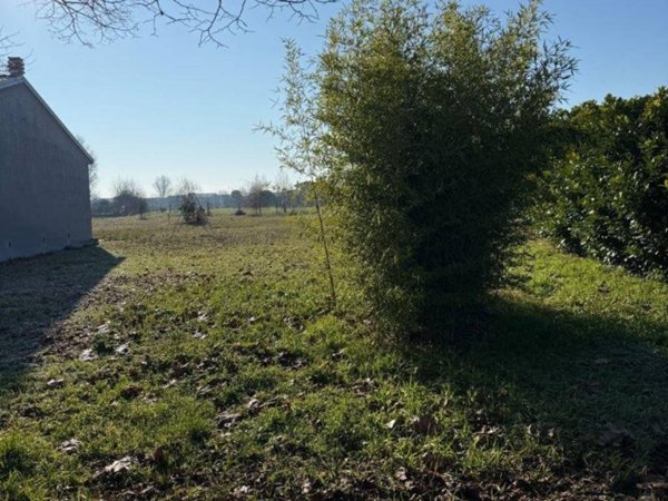 terreno in vendita a Salizzole in zona Valmorsel