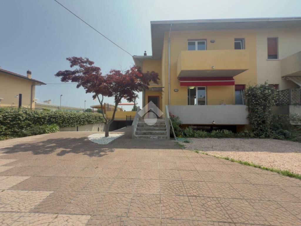 casa indipendente in vendita a San Bonifacio