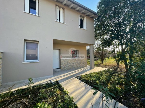 casa indipendente in vendita a San Bonifacio